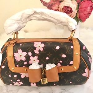 2nd Set pics 💯Authentic LV Cherry Blossom Satchel